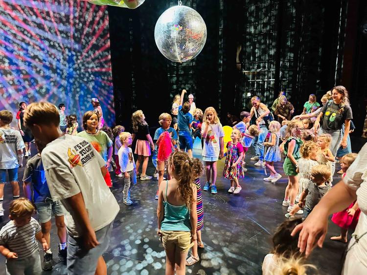 yes we dance maison de la culture