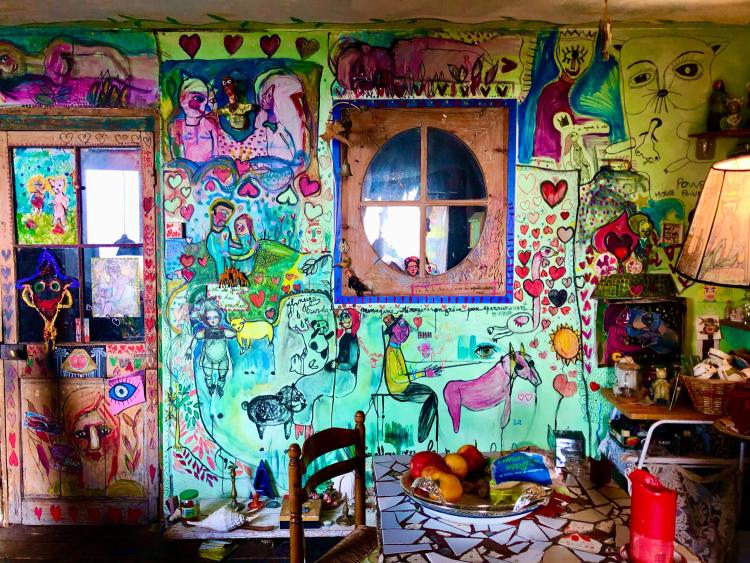 nous sommes rois et reines de nos maisons