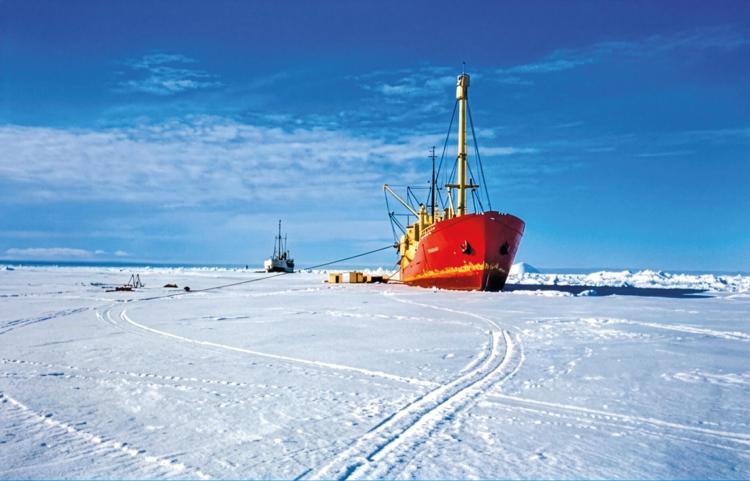 Image du film Antarctique